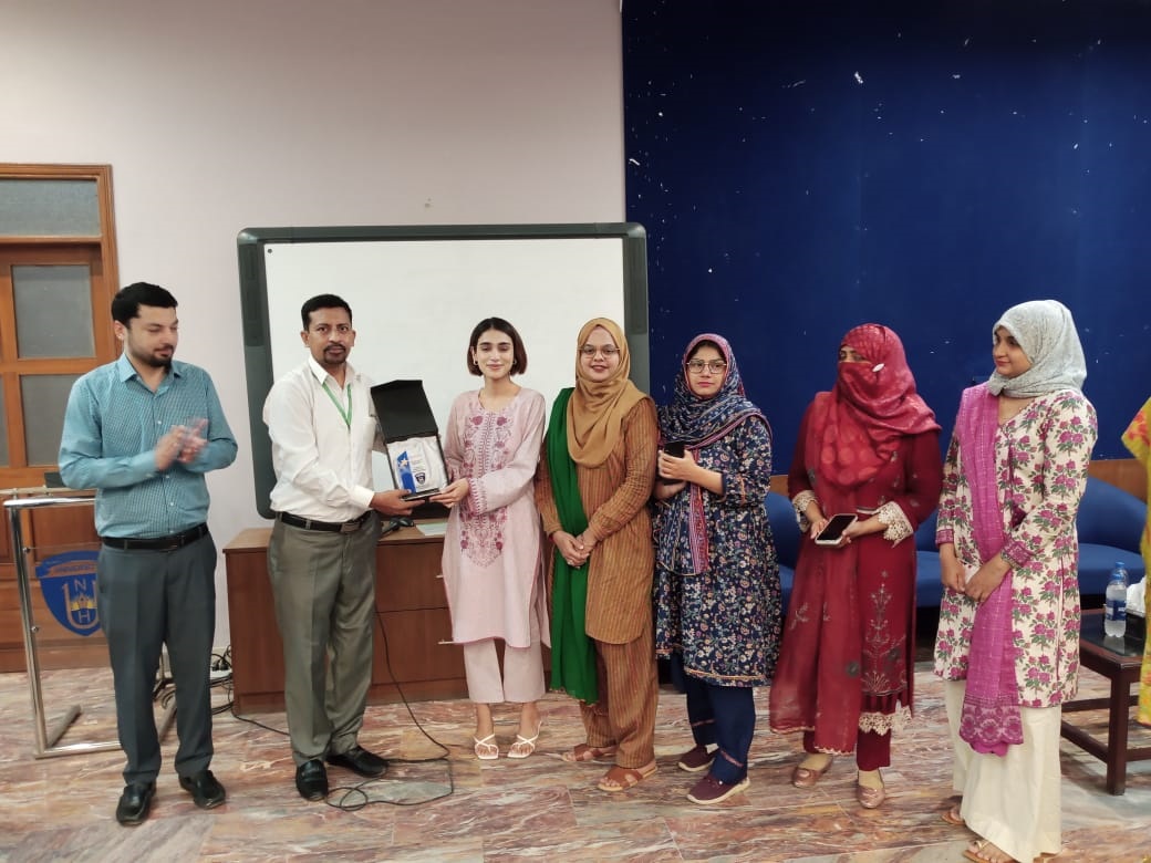 Aspire Leaders Program