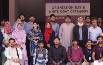 Human vs Artificial Intelligence